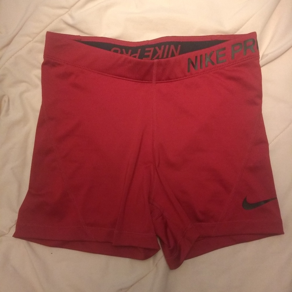 Nike Pro Shorts in Red
